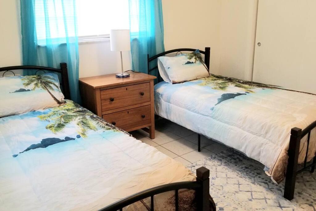 Whole House+Renovated+Pool+Lanai+Bbq+Close To All West Palm Beach Buitenkant foto