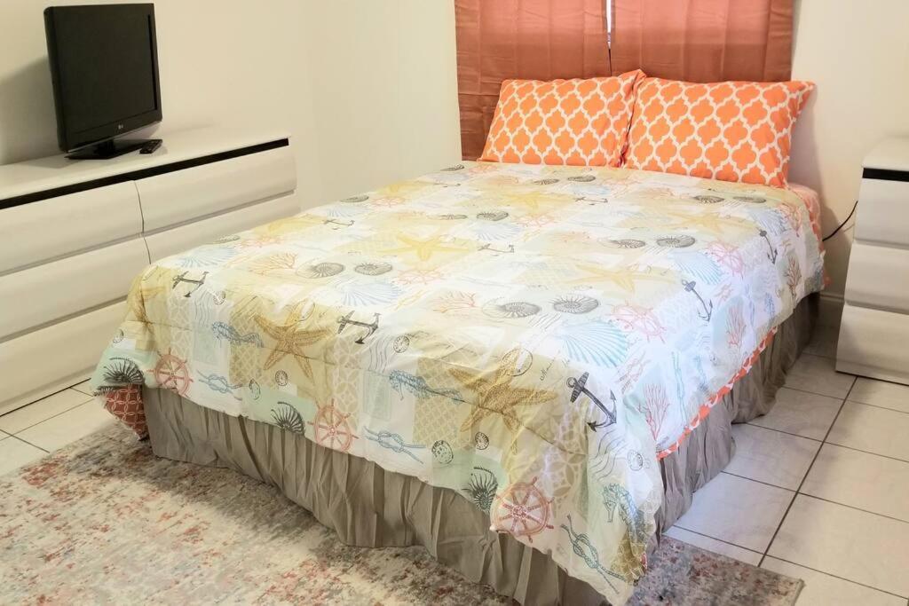 Whole House+Renovated+Pool+Lanai+Bbq+Close To All West Palm Beach Buitenkant foto